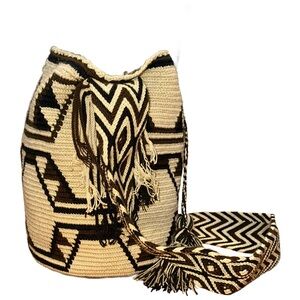 Large Wayuu Mochila Bag | neutral | boho | beachy | western